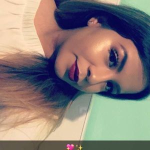 Meet your Posher, Melanie